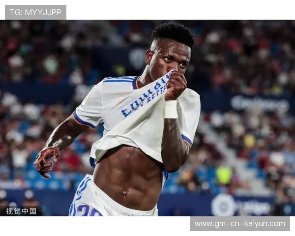 维尼修斯高速反击一条龙,皇马边路火力全开 维尼修斯高速反击一条龙,皇马边路火力全开