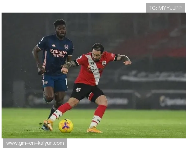 萨卡中路直塞队友单刀完成破门 萨卡中路直塞队友单刀完成破门